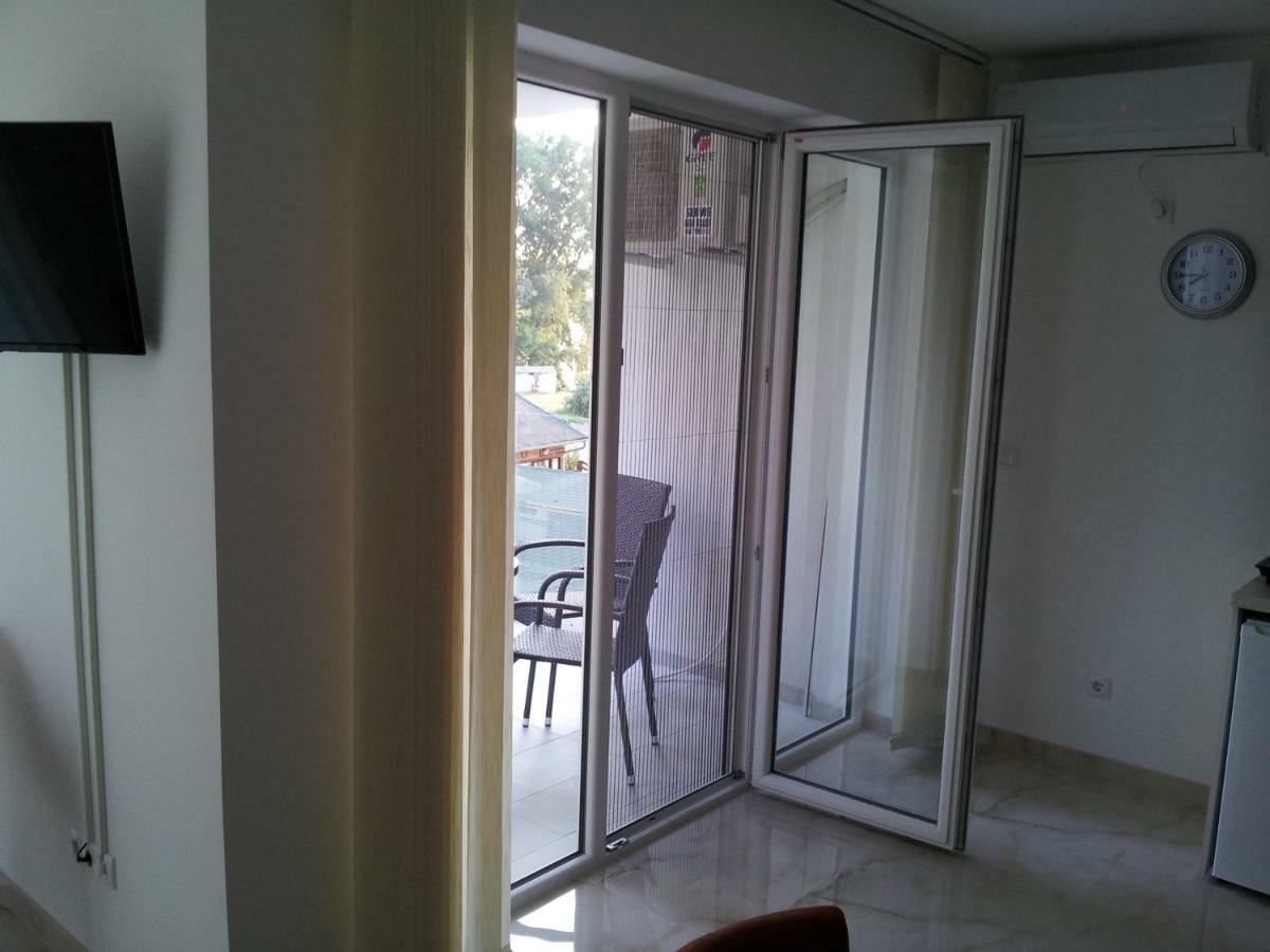 Apartmani Mitic Veliko Gradište Kültér fotó